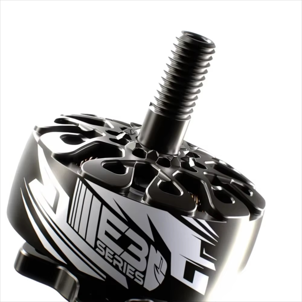4 個 EMAX ECOIII シリーズ 2808 1300 - Drone Rc Y Series のレビューと価格